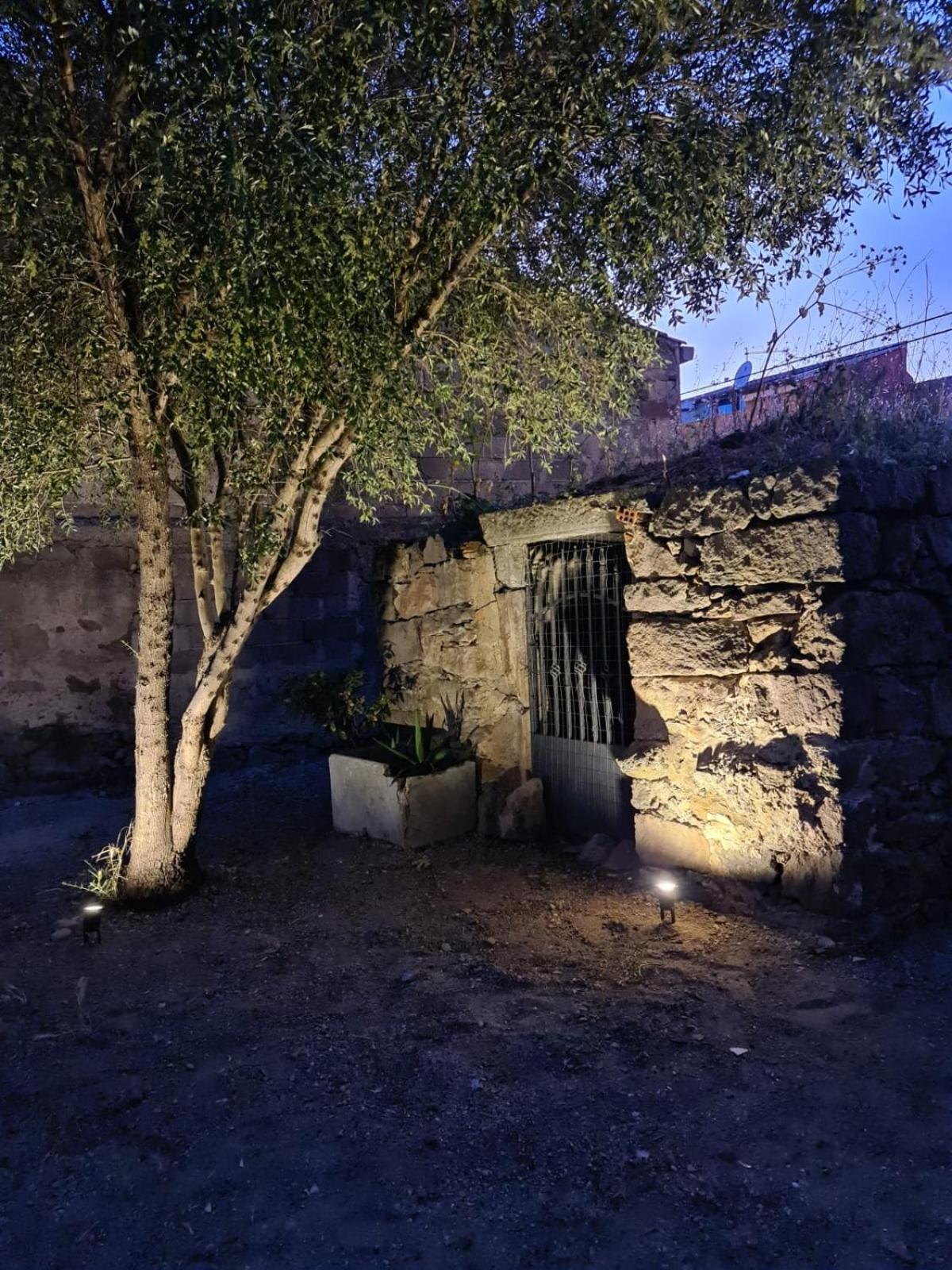 Vila Borgo Santo Stefano Oschiri Exteriér fotografie